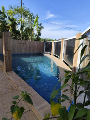 chácara com piscina e jacuzzi aquecida